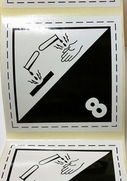 [ADRCL8_110] CLASE 9 PELIGROS DIVERSOS LINEA discontínua 110X110 MM (copia)